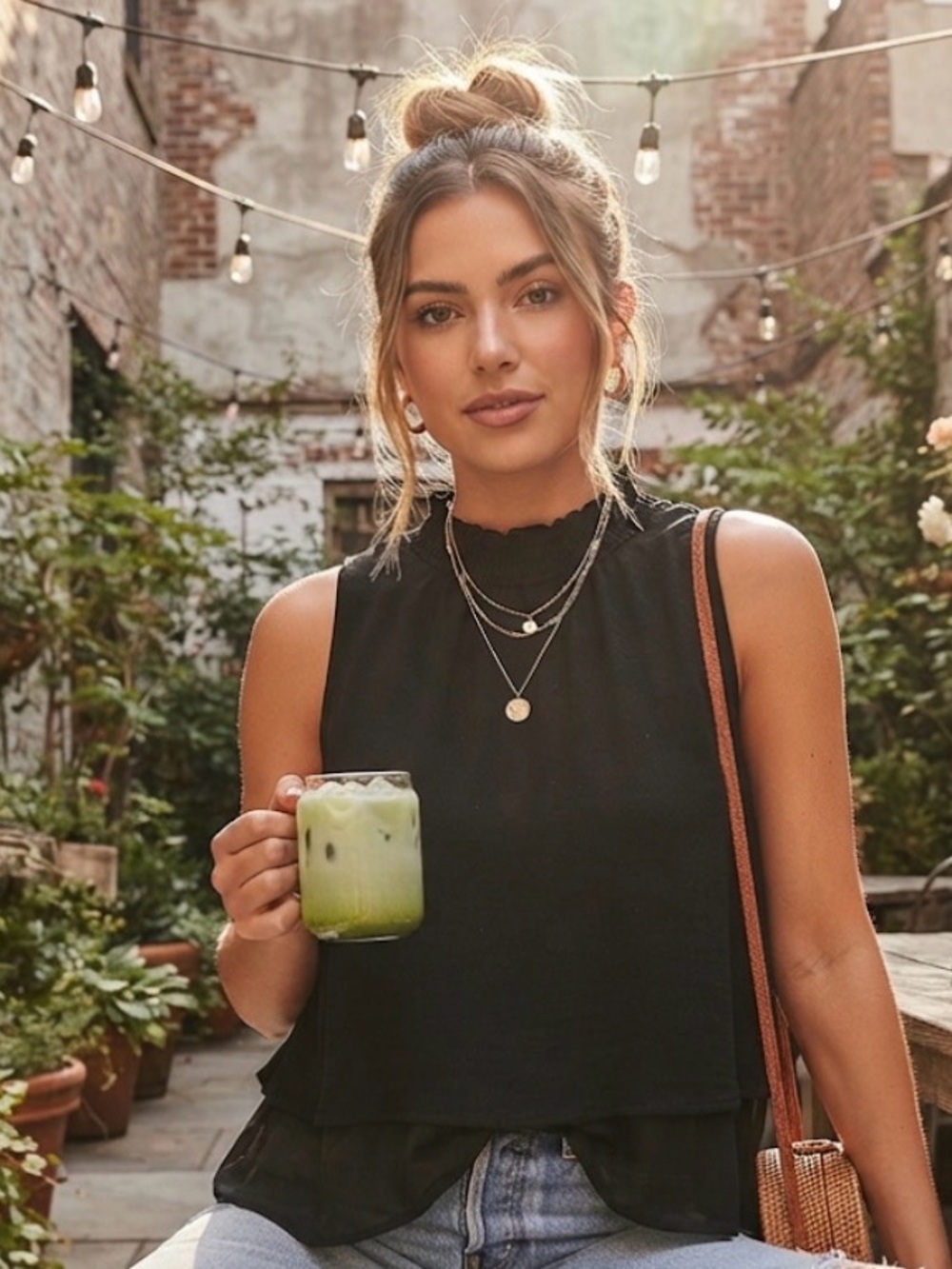HIP turtleneck black tank size medium
